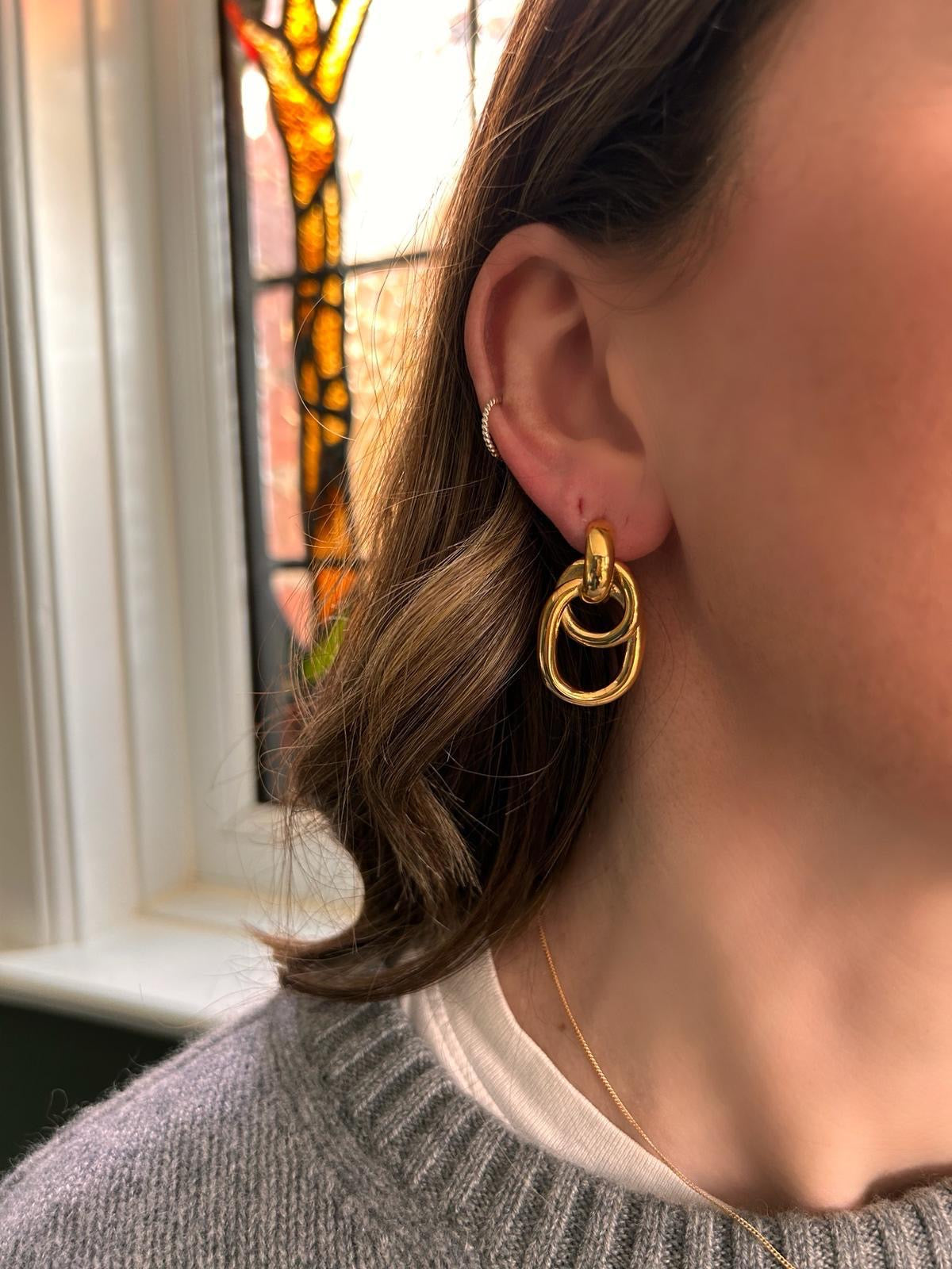 Gold double up earring A25