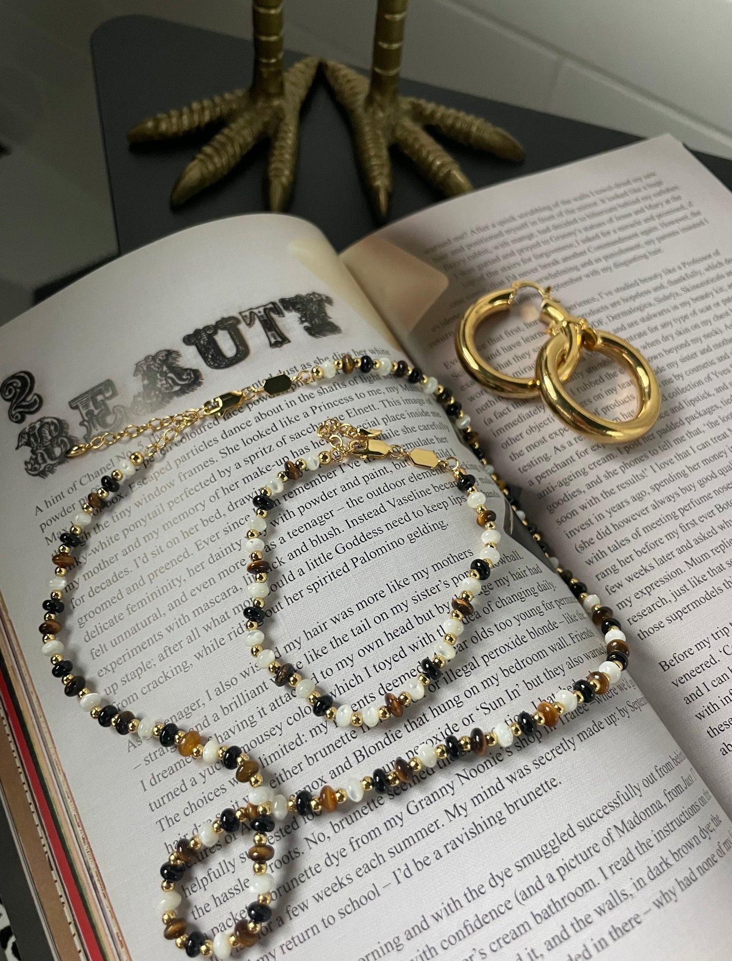 Tigers eye beaded bracelet 56