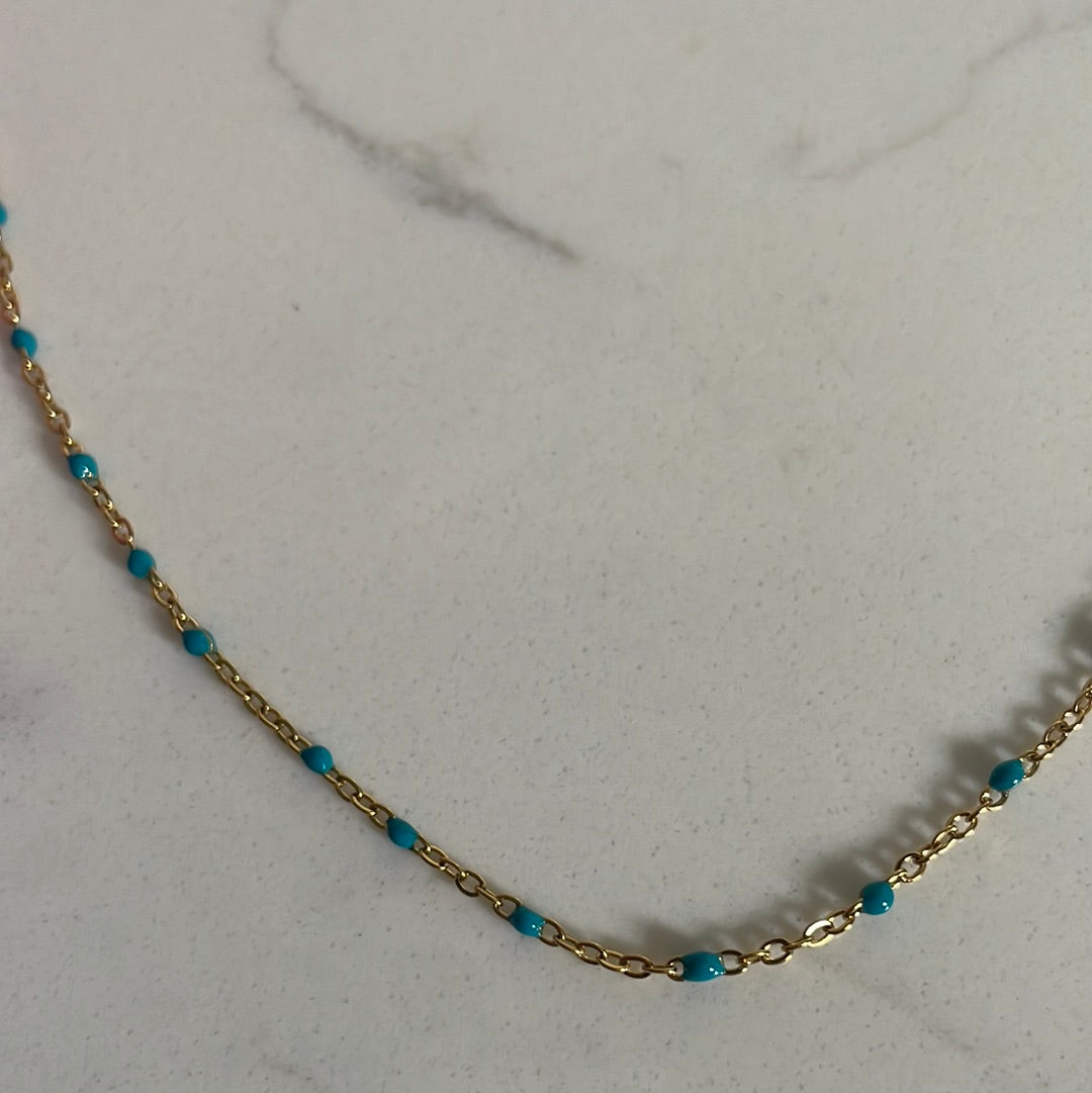 Turquoise & gold beaded necklace 72