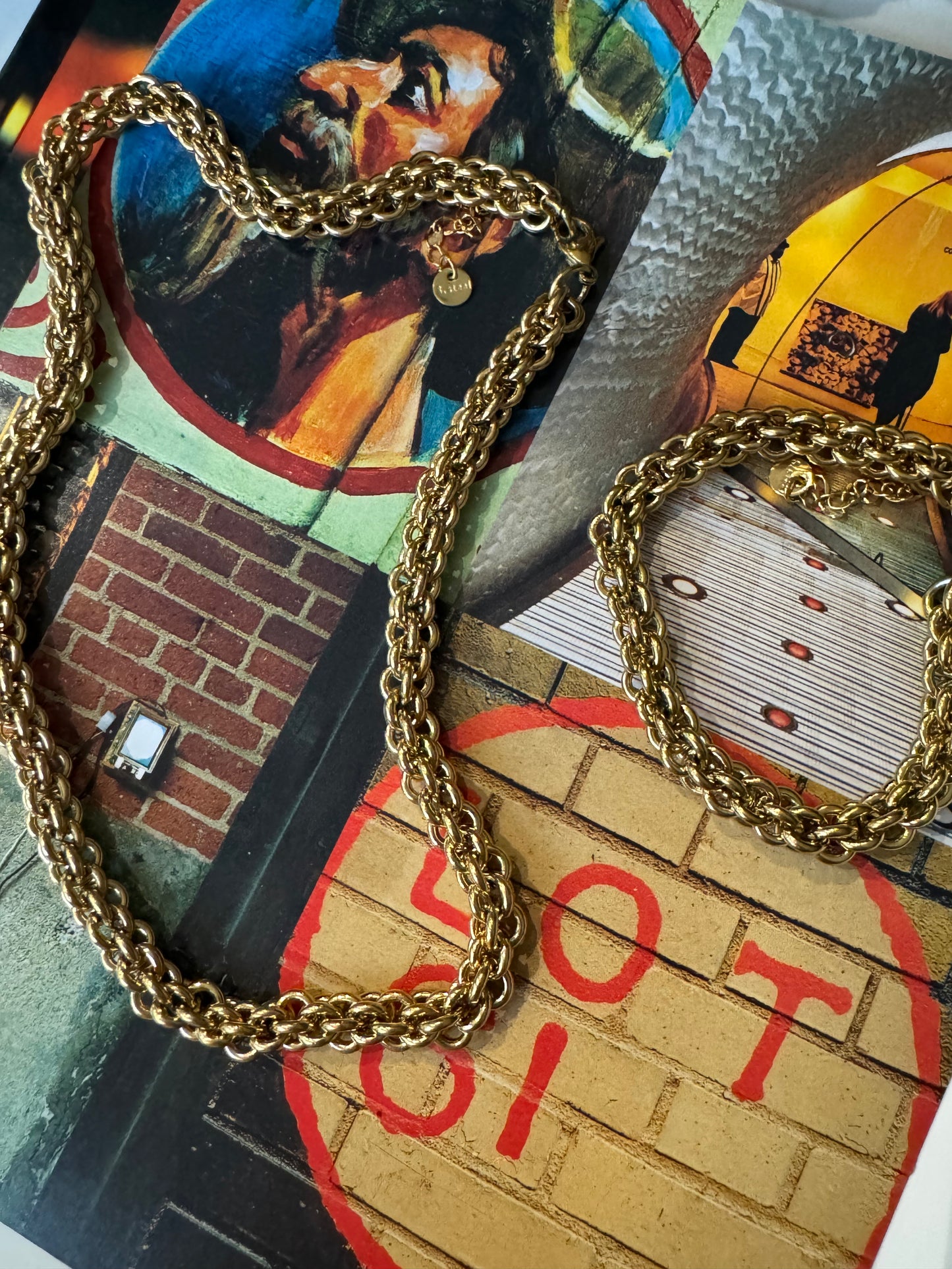 Gold woven necklace A14