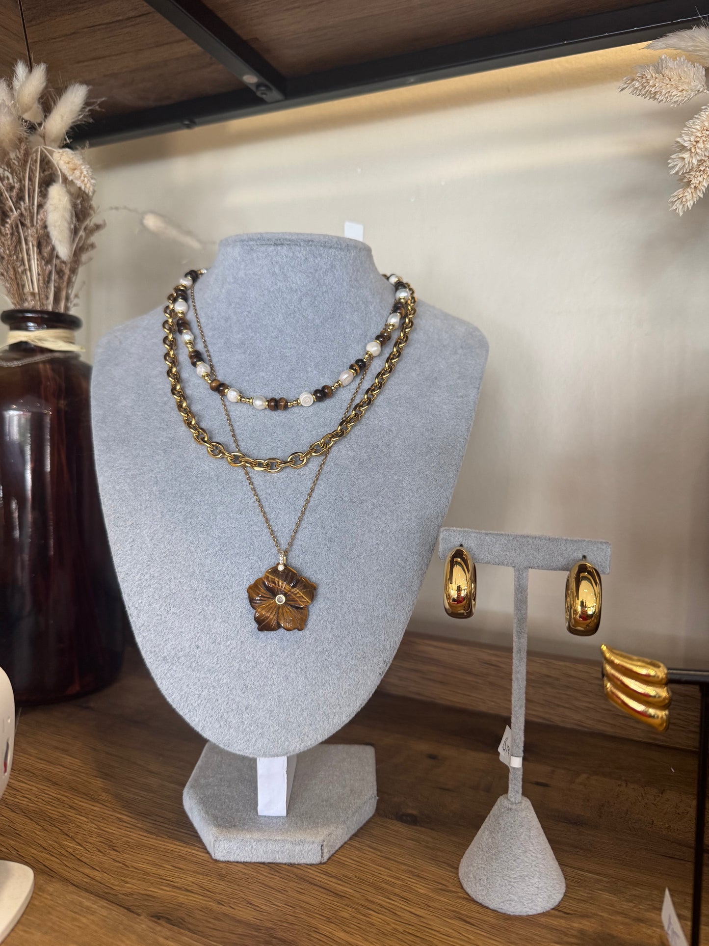 Tigers eye & pearl necklace B21