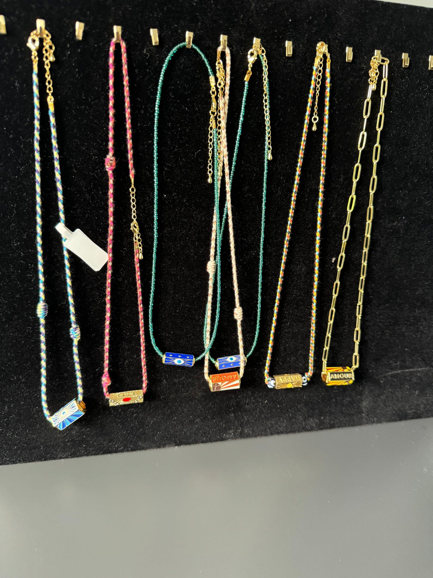 Multicoloured rope armour charm necklace 71