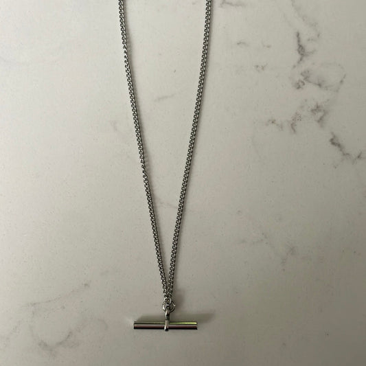 51 T Bar Necklace Gold / Silver
