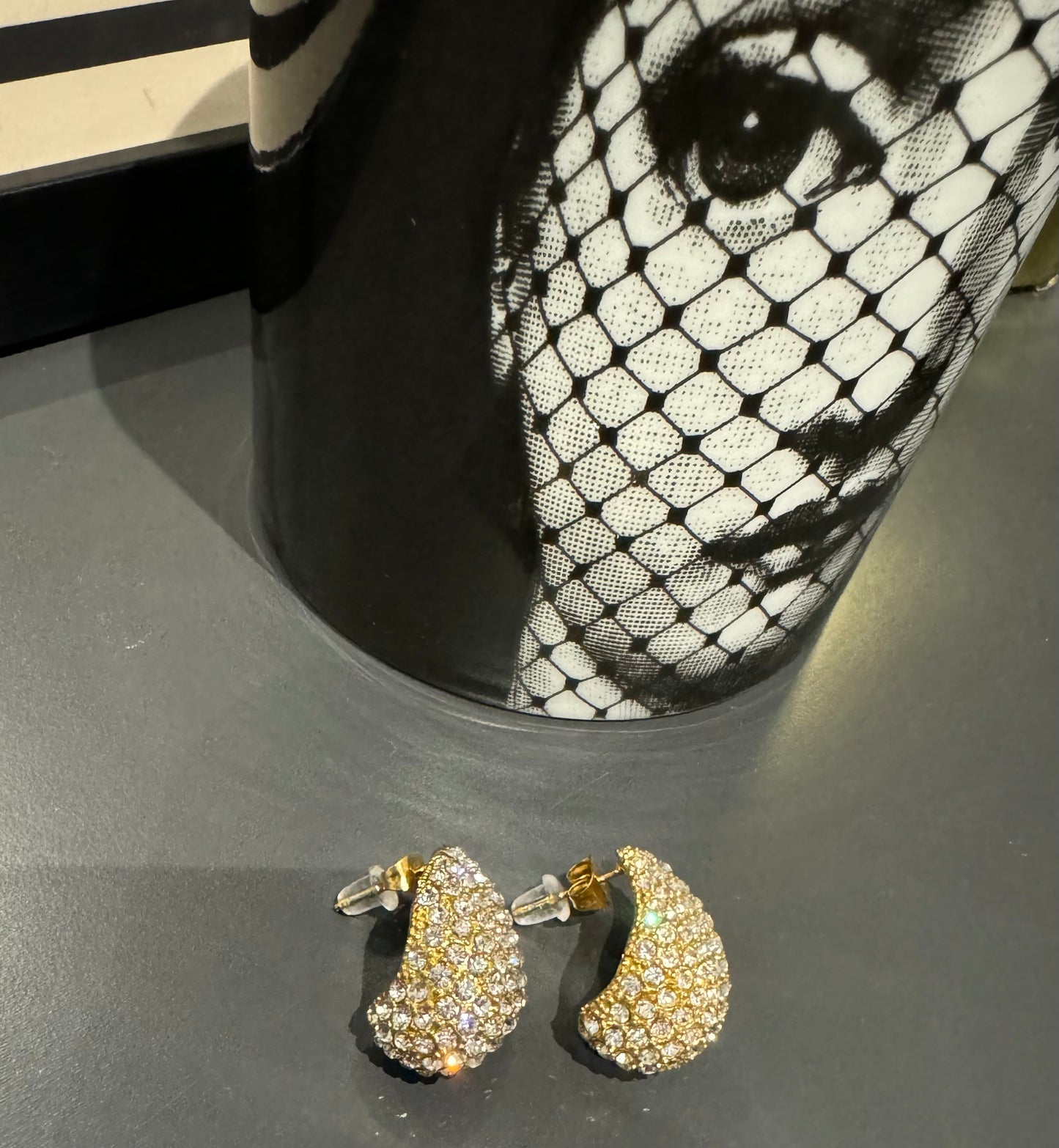 Diamanté chunky statement earring 98