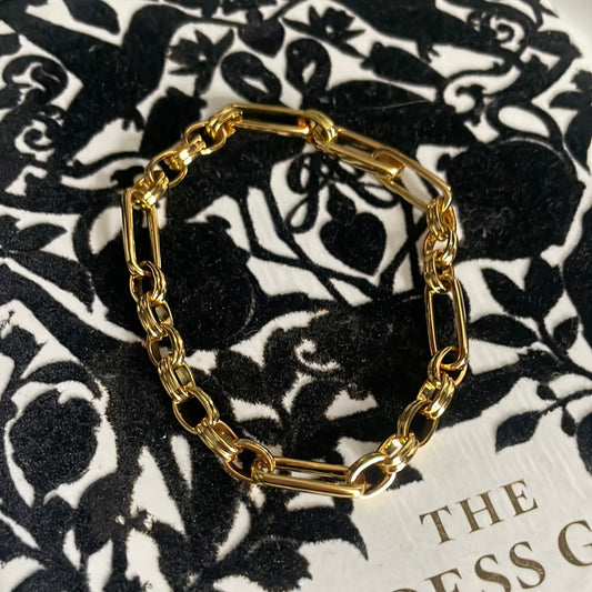 Gold link bracelet