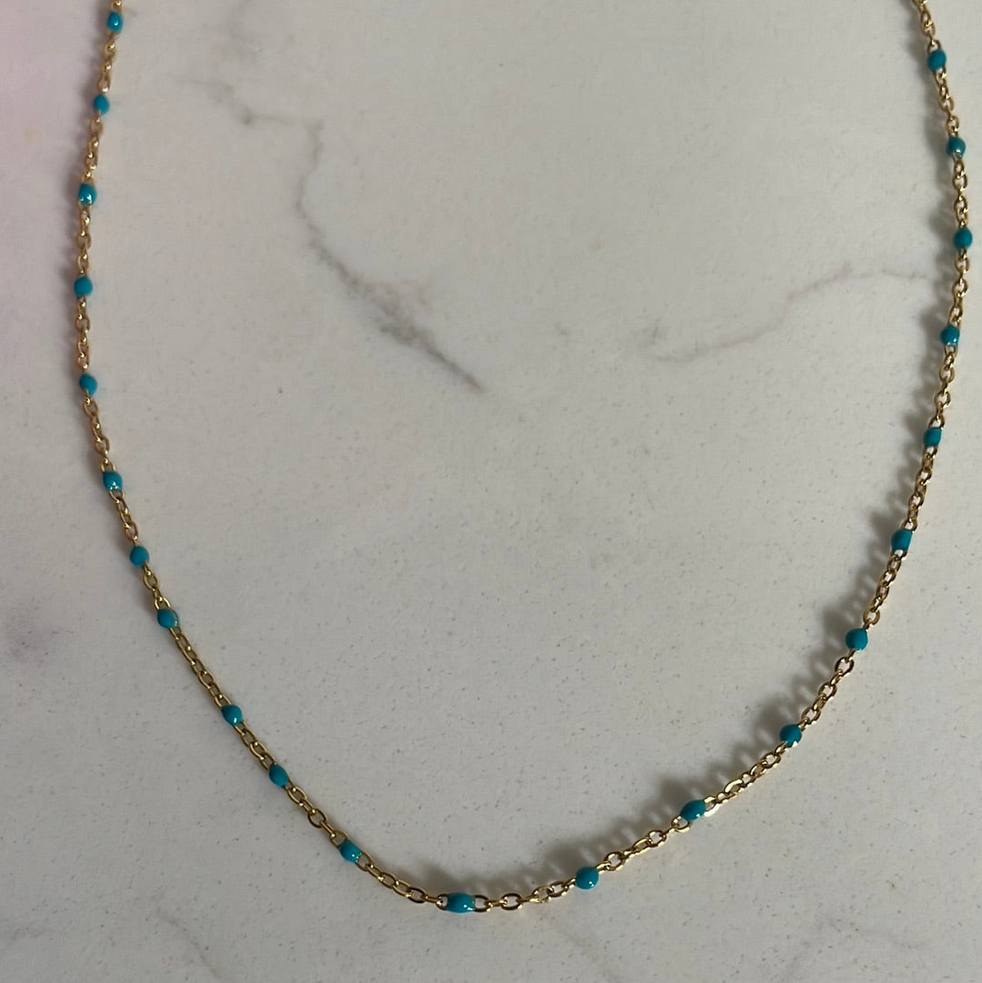 Turquoise & gold beaded necklace 72