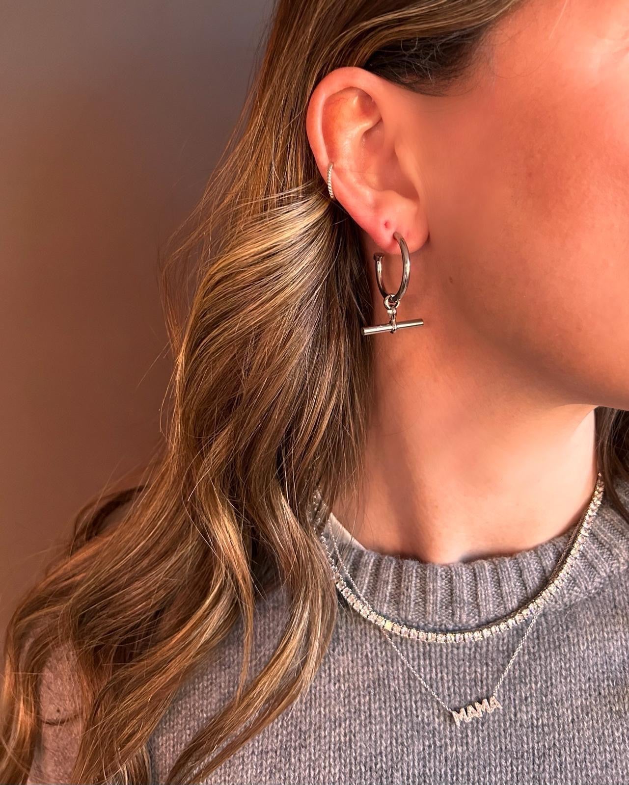 Silver T bar hoop 50