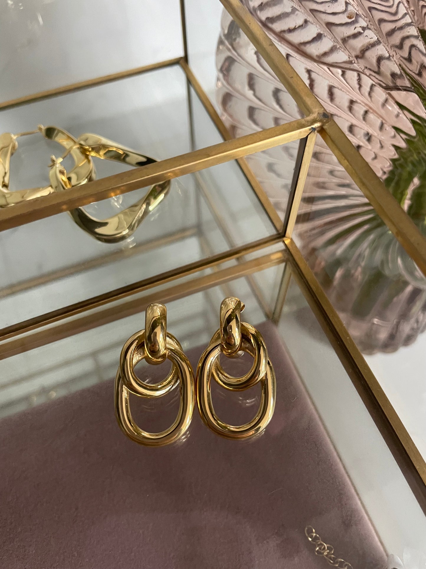 Gold double up earring A25
