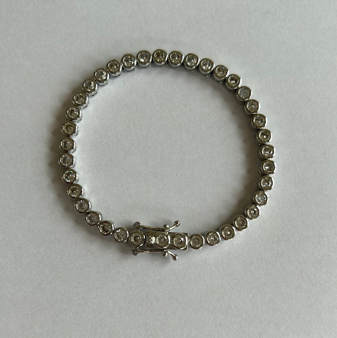 Chunky diamanté bracelet 09