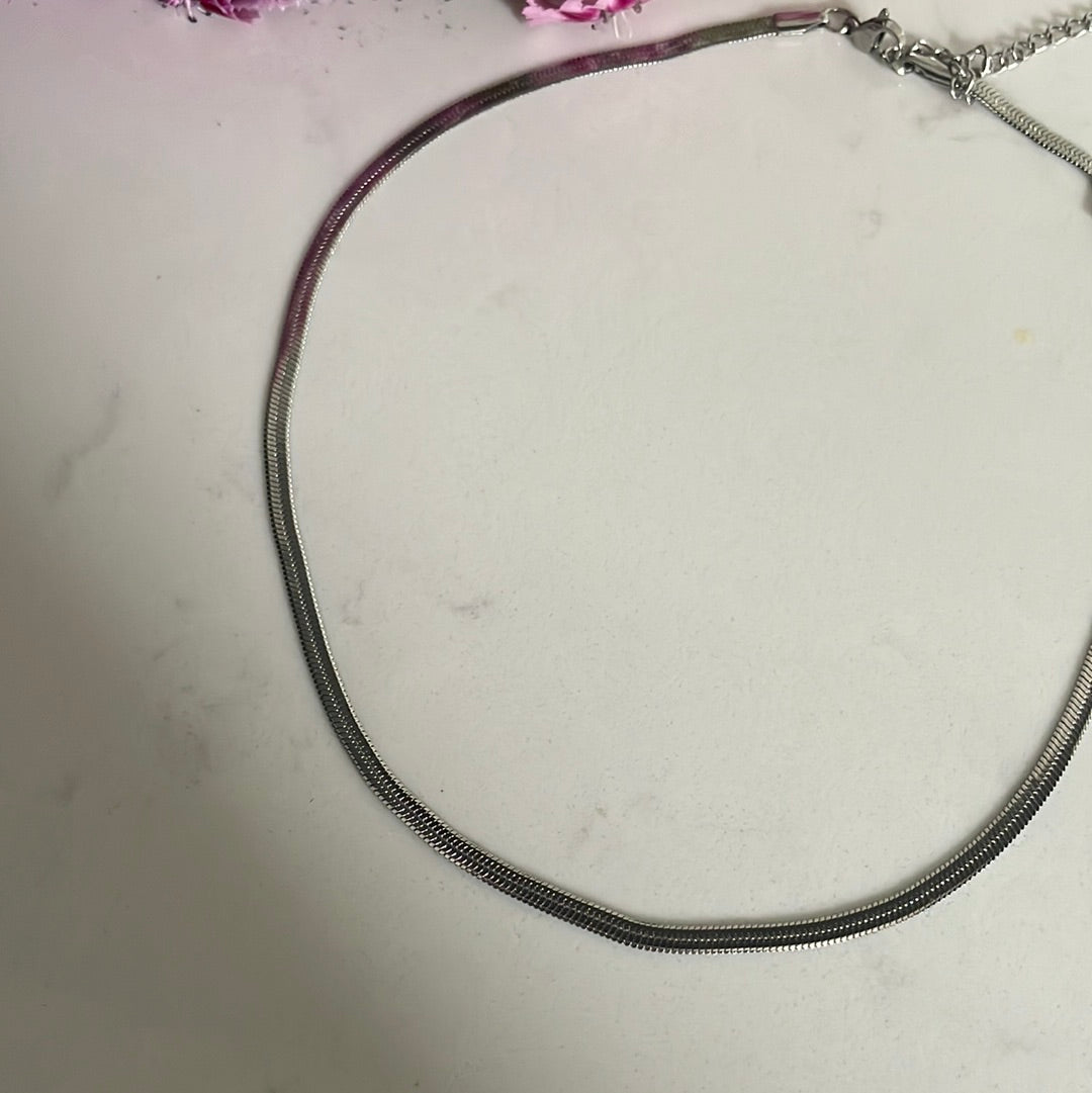 Silver snake necklace 49