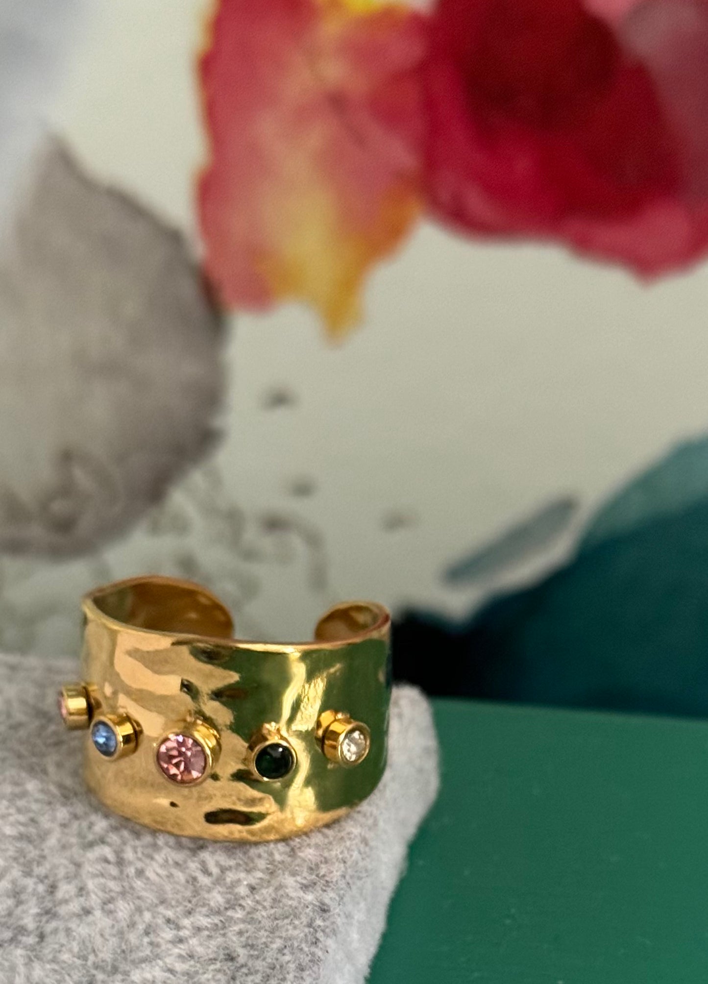 Gold ring with stones 26