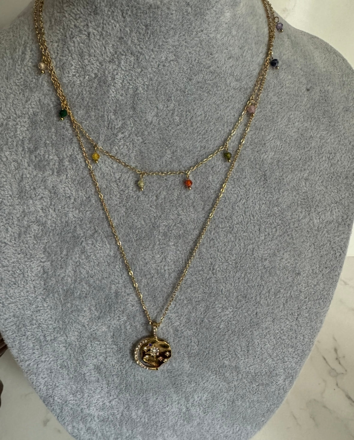 Gold pendant star gaze necklace B60