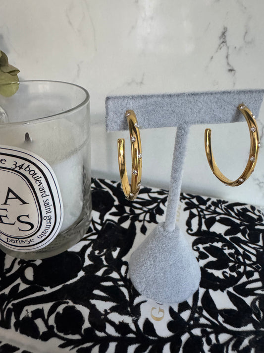 Slim gold diamanté hoop B74