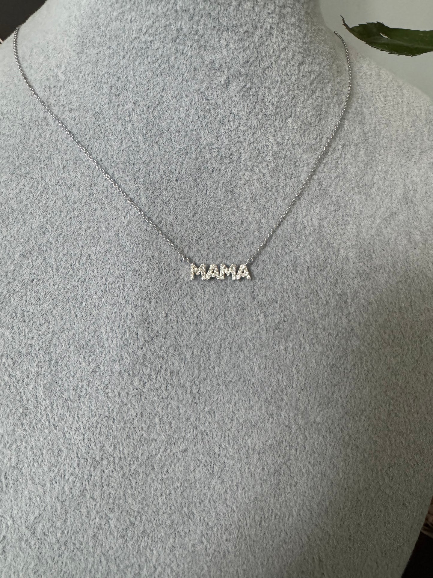 Mama necklace silver A39