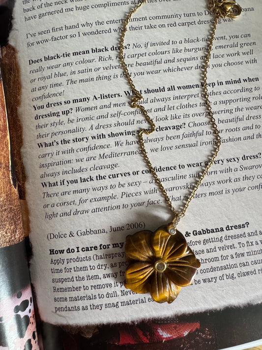 Flower tigers eye pendant necklace B5