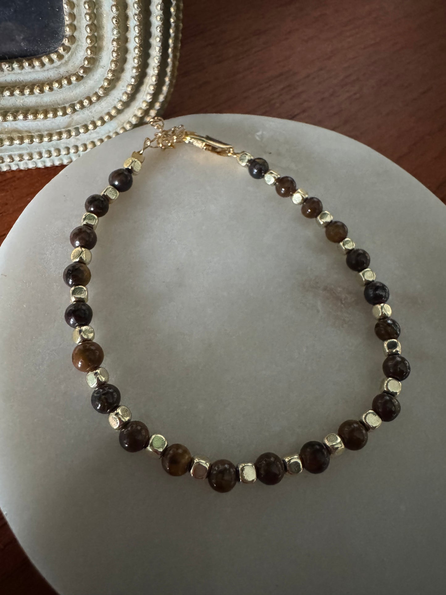 Tigers eye slim beaded bracelet B14