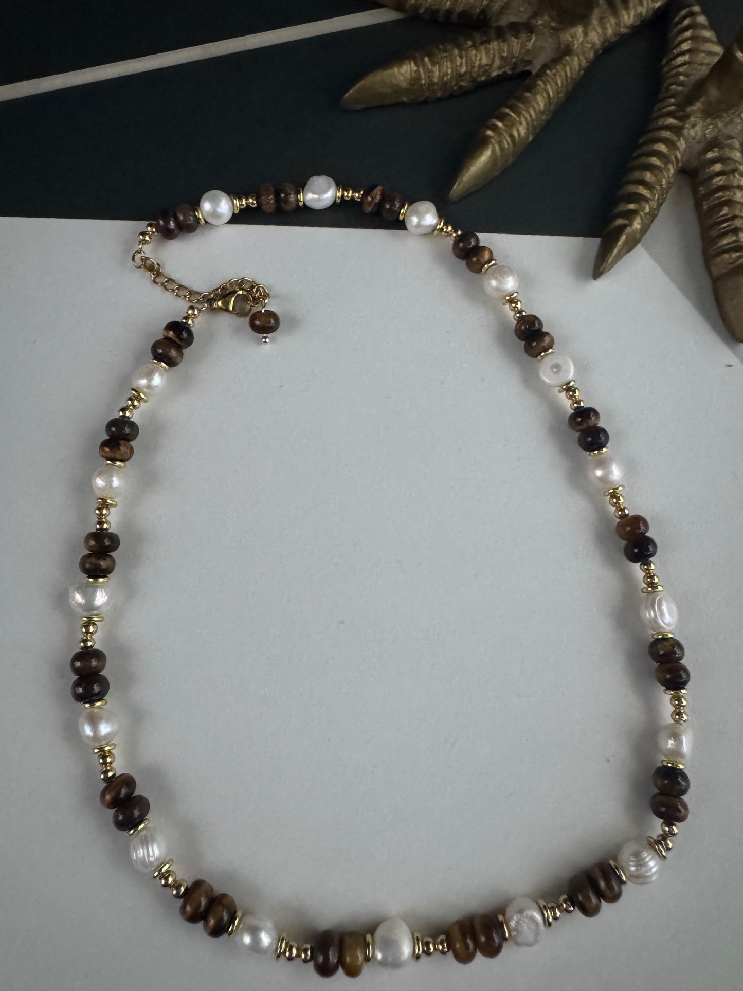 Tigers eye & pearl necklace B21