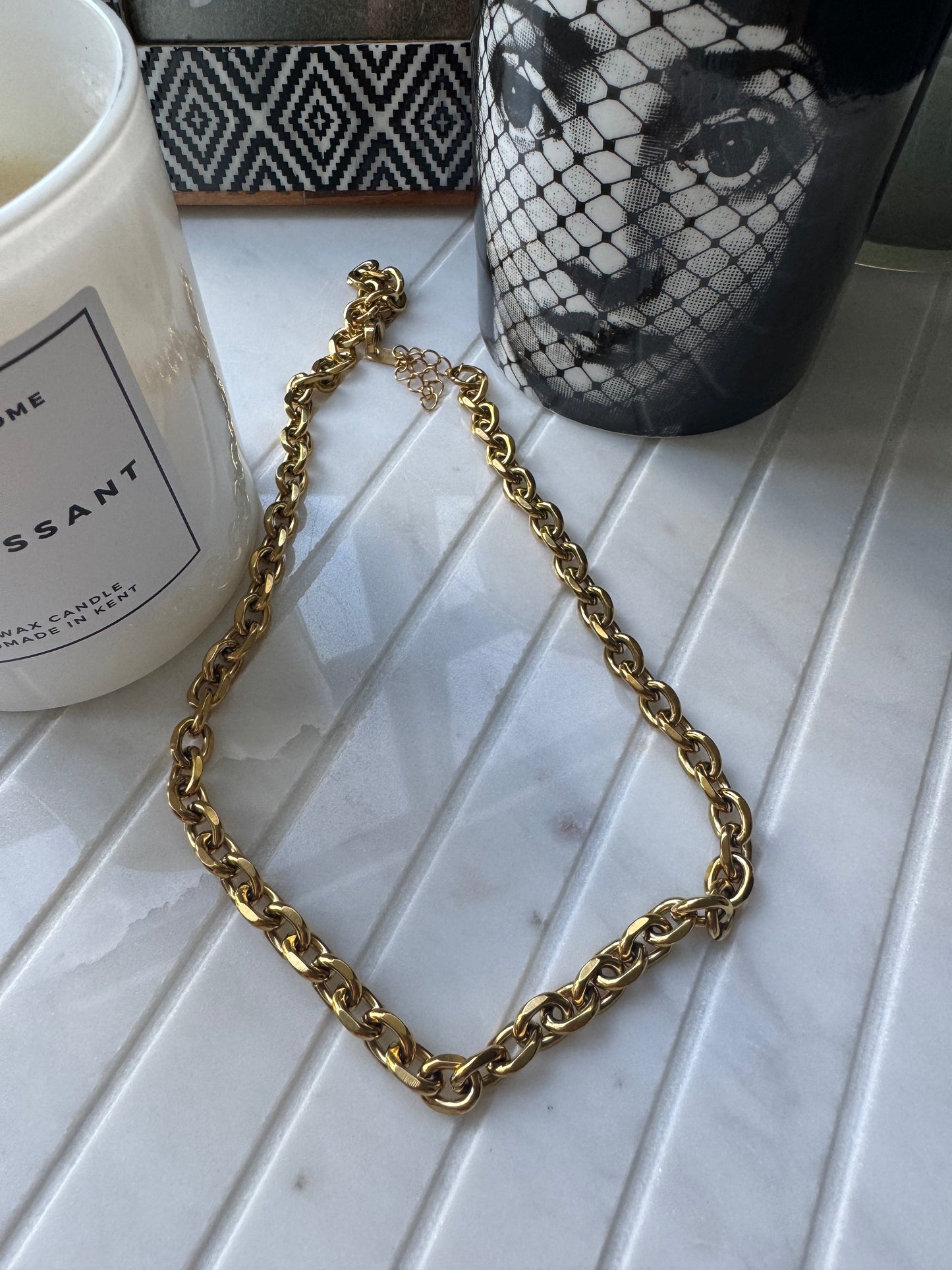 Gold chunky chain 60cm B11
