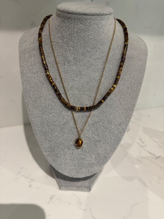 Tigers eye pendant B28