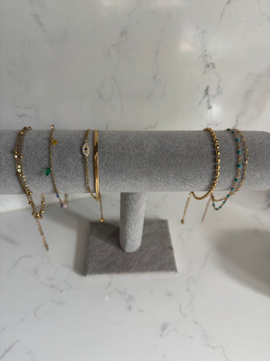 Anklets B33