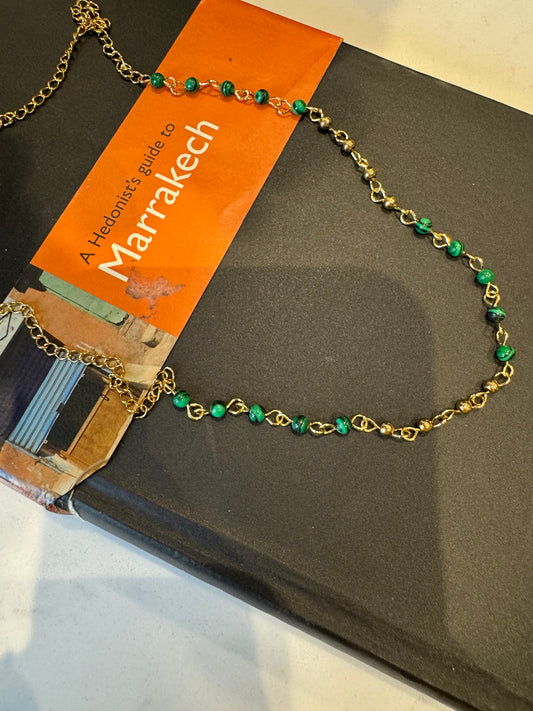 Green stone ball chain necklace 90