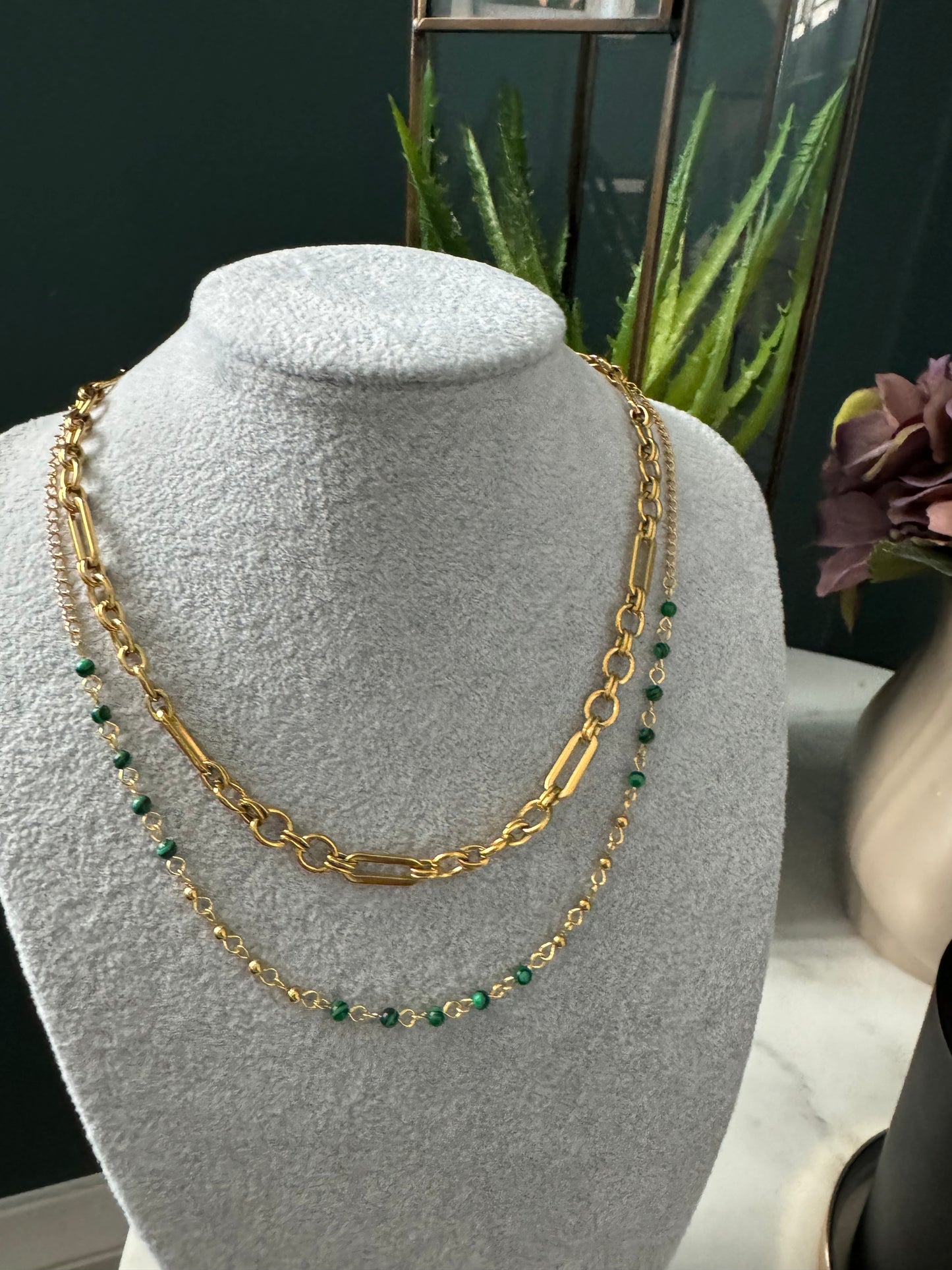 Gold link chain necklace 91